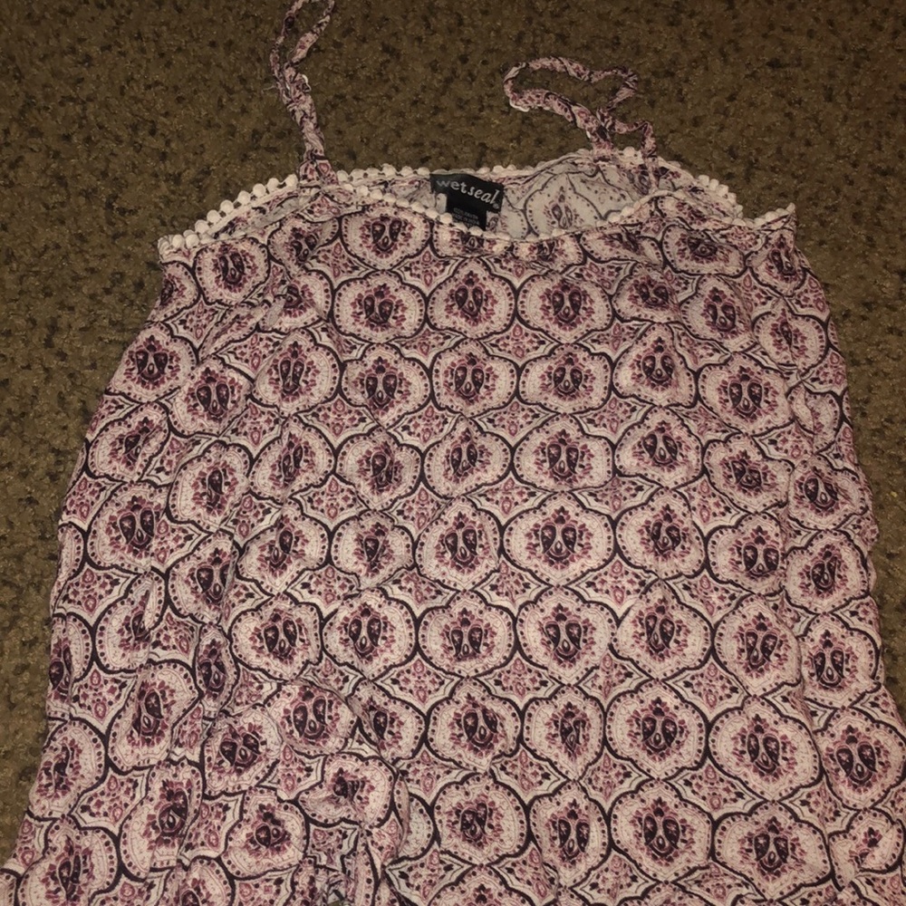 Spaghetti strap shirt